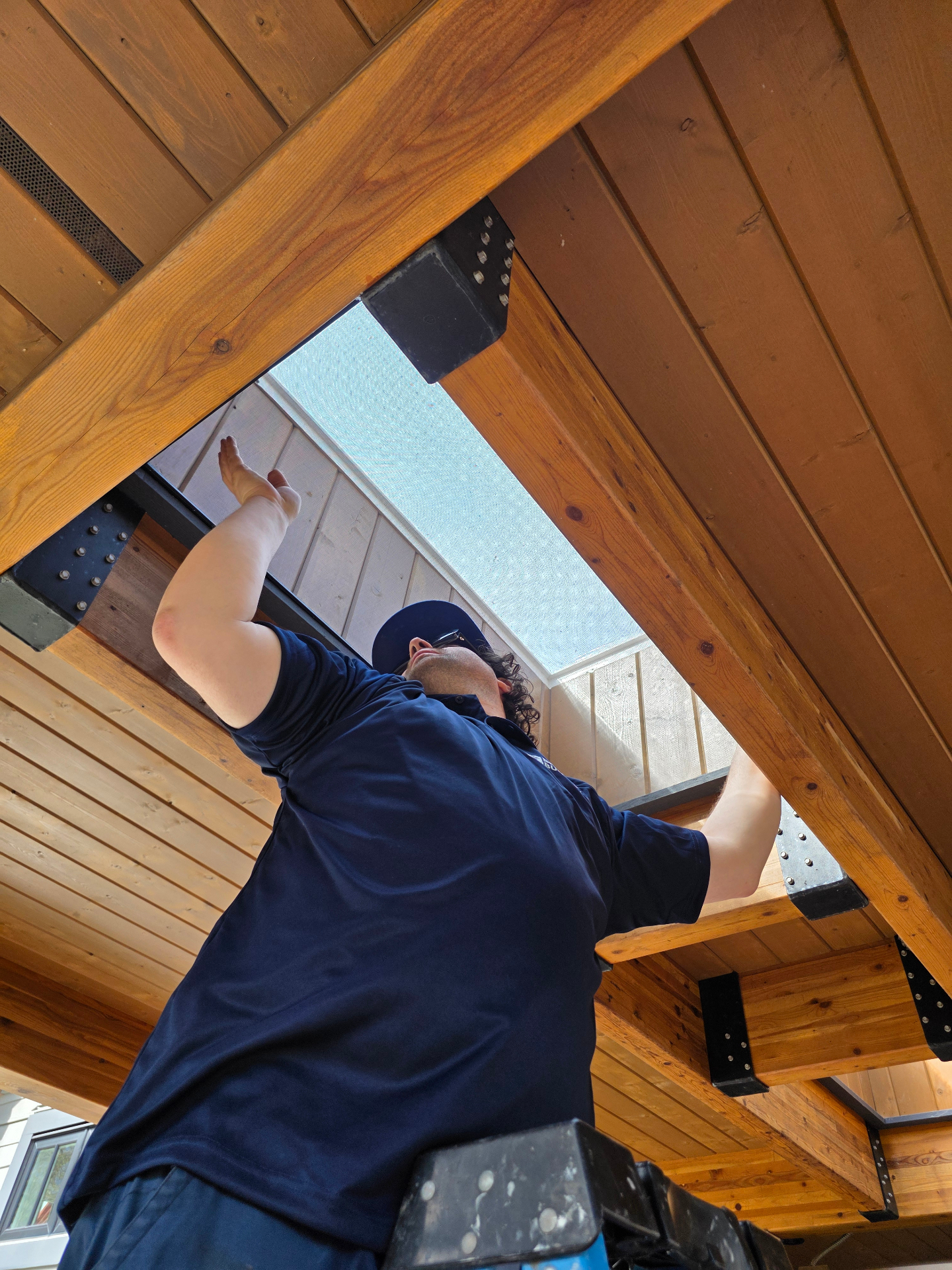 Professional skylight screen installation